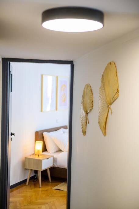 Boho Luxury 2 Bedroom Apartment, Acropolis Museum View Афины Экстерьер фото